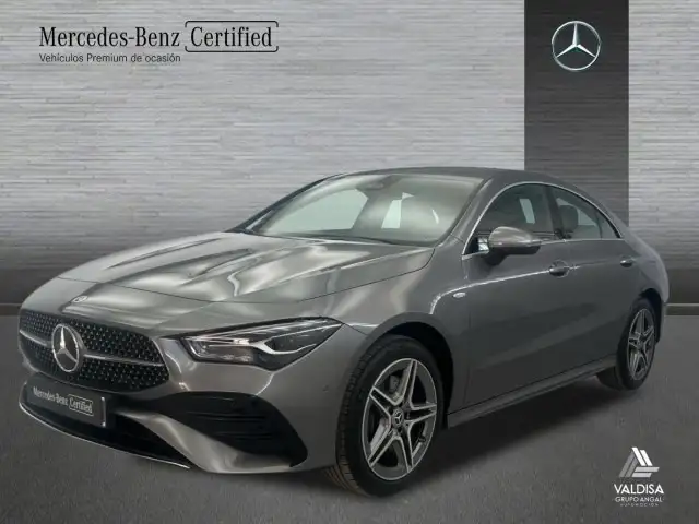 Mercedes-Benz CLA 250 e Coupé con tecnología híbrida EQ