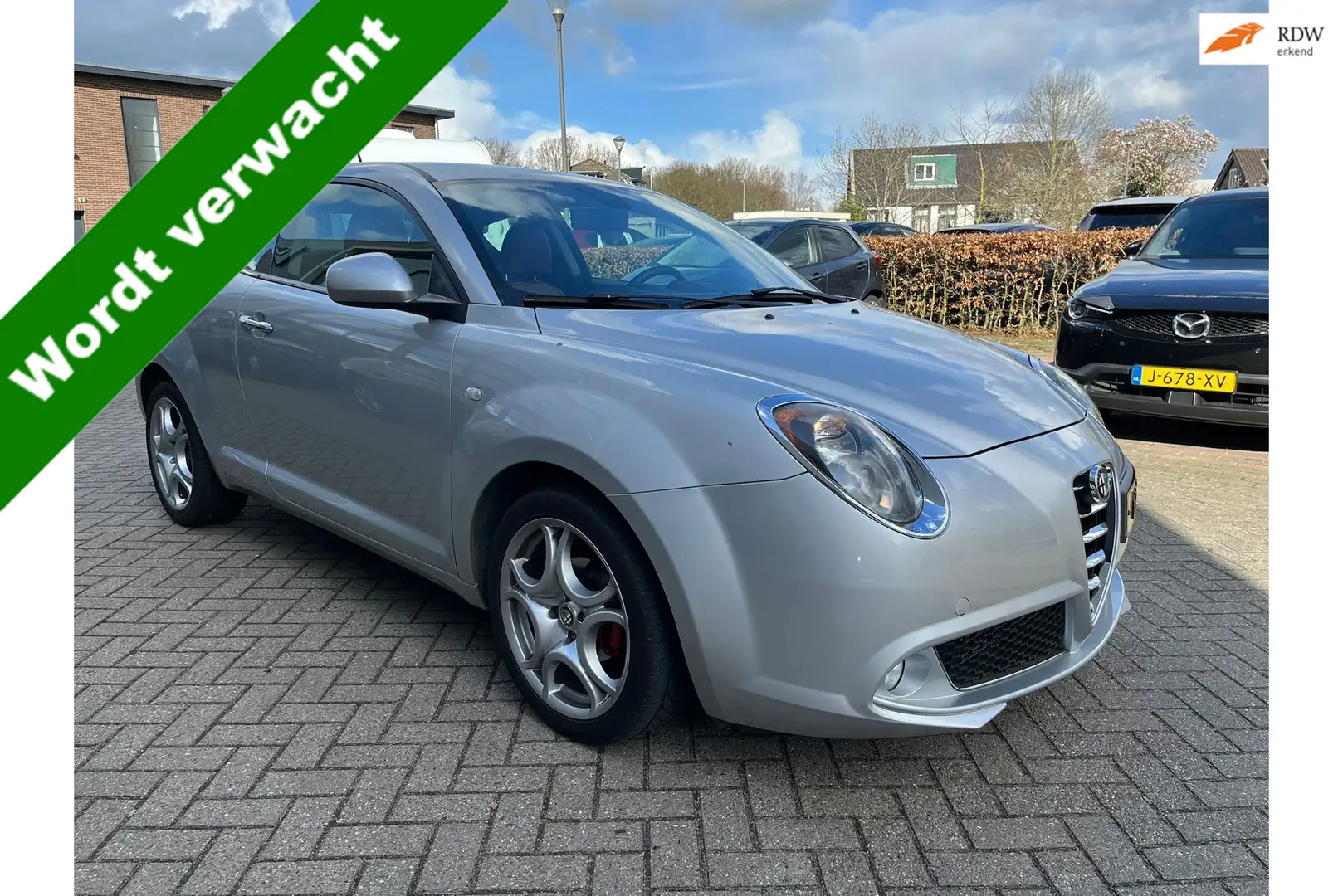 Alfa Romeo MiTo 0.9 TwinAir | Distinctive | leder | Clima | Grau - 1