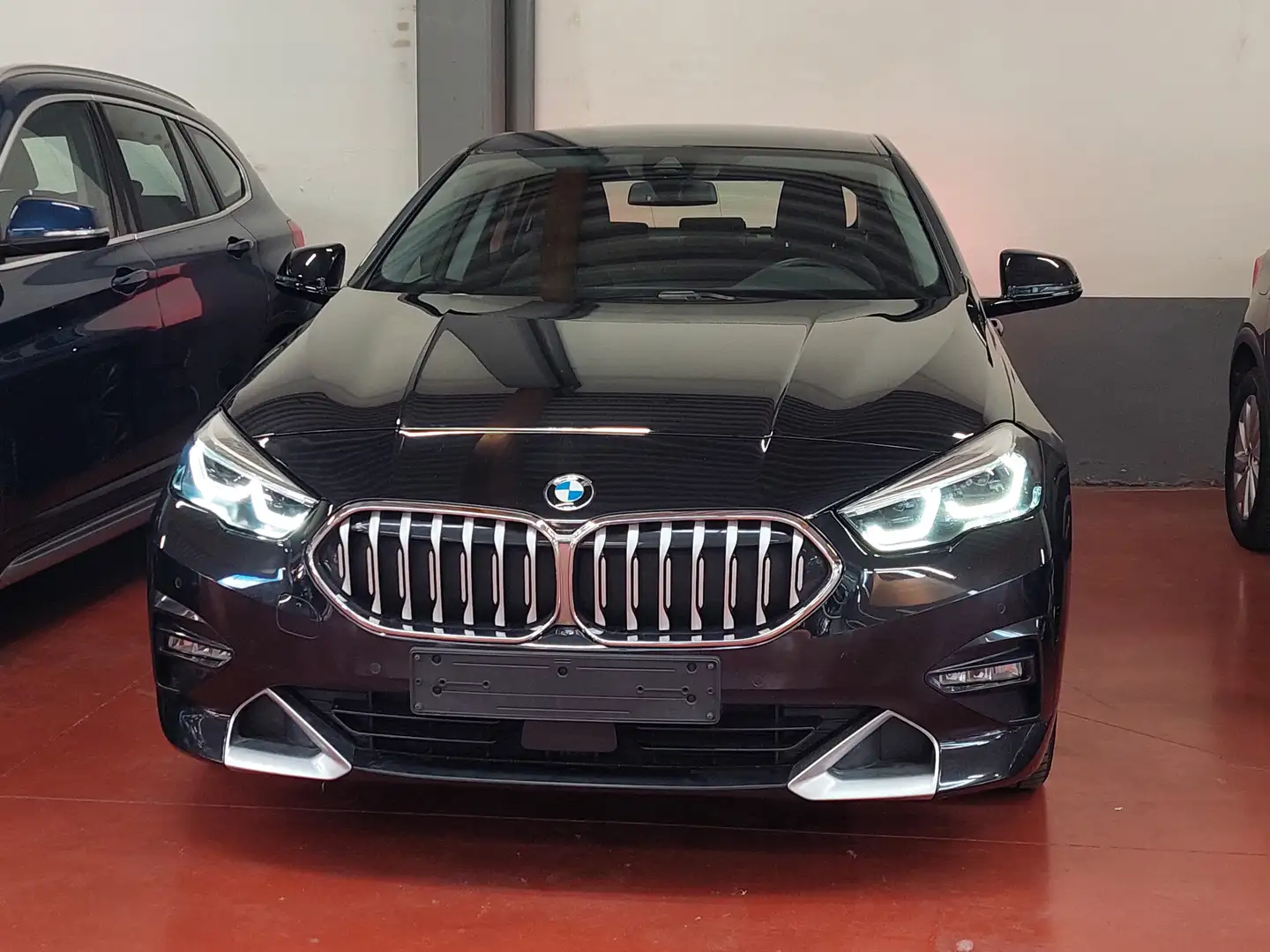 BMW 218 iA Gran Coupé + LED + CUIR + CarPLAY + ChromeL Siyah - 1