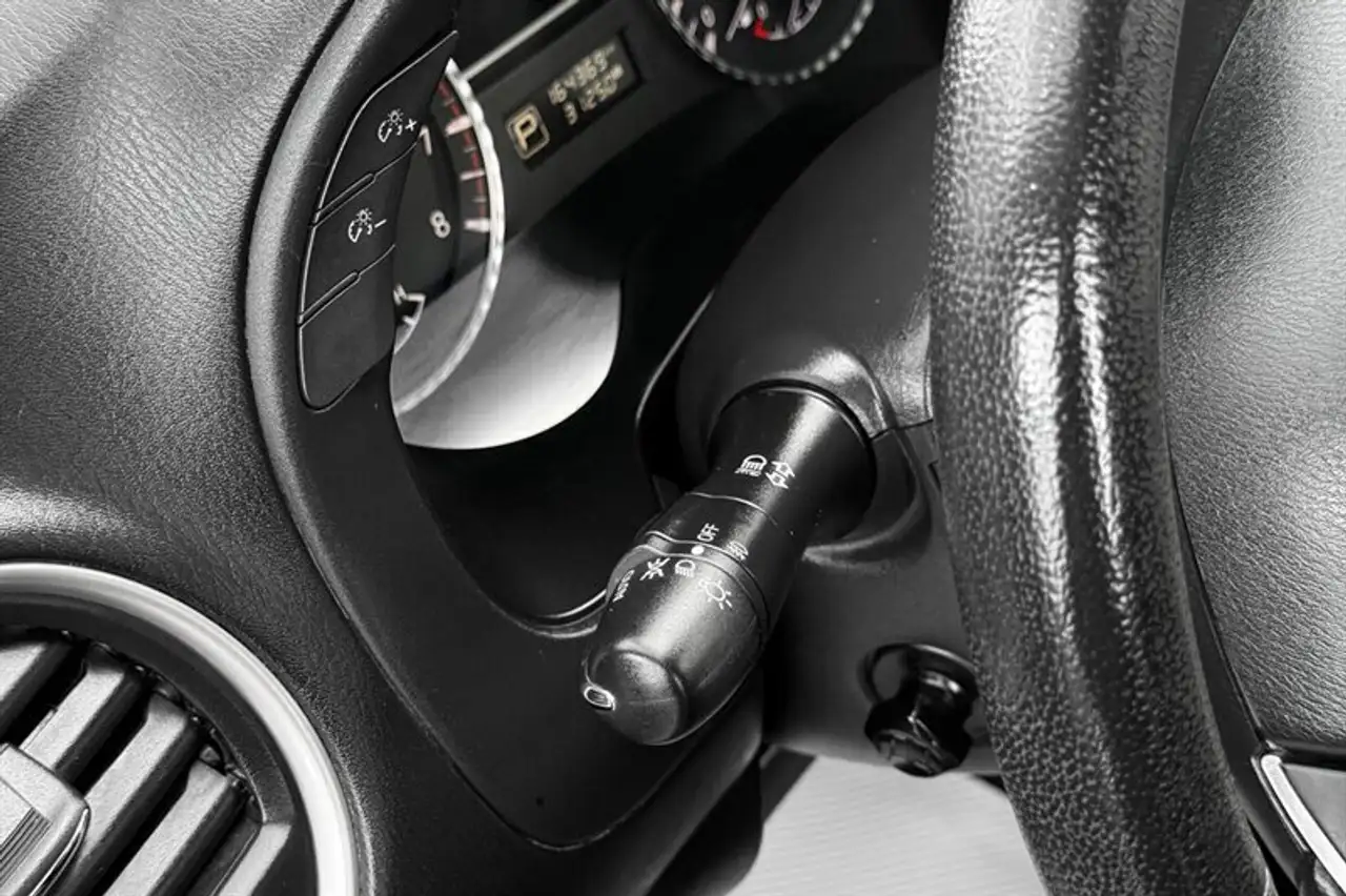 Infiniti JX35 снимка Infiniti JX35