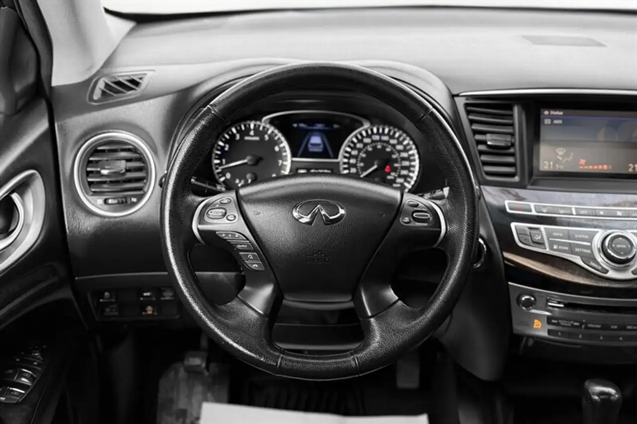 Infiniti JX35 снимка Infiniti JX35
