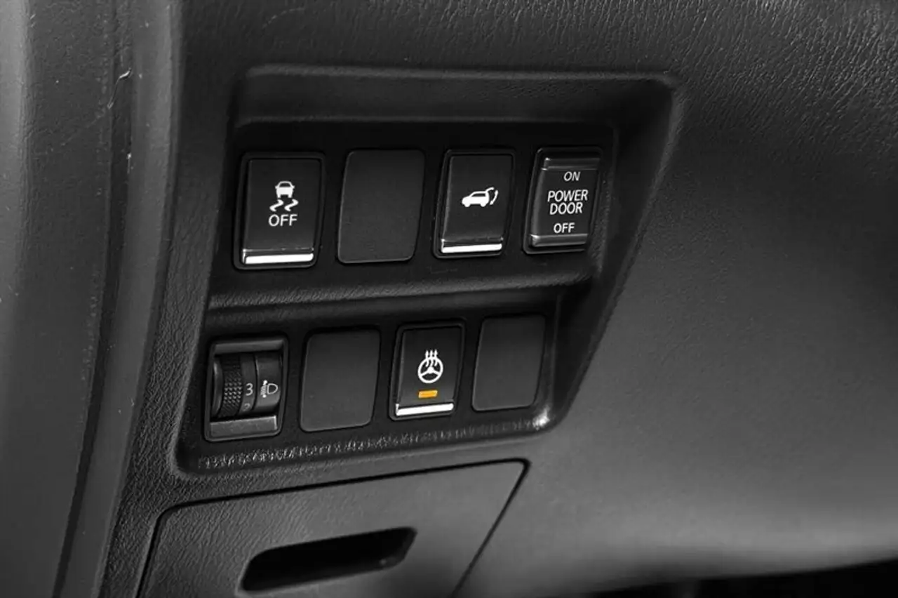 Infiniti JX35 снимка Infiniti JX35