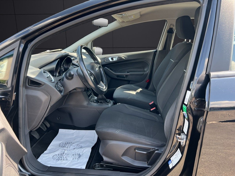 Ford Fiesta Trend 1,5 TDCI KLIMA PDC SHZG BLUET. — photo 9