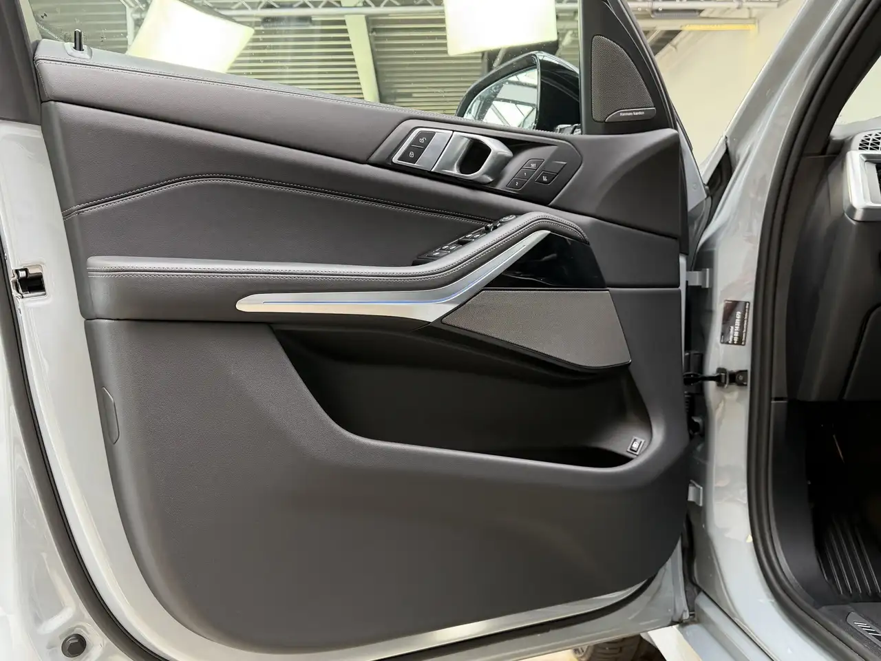 BMW X5 xDr50e M Sport Pro 22Zoll Pano Sitzlüft. AHK, миниатюра 18