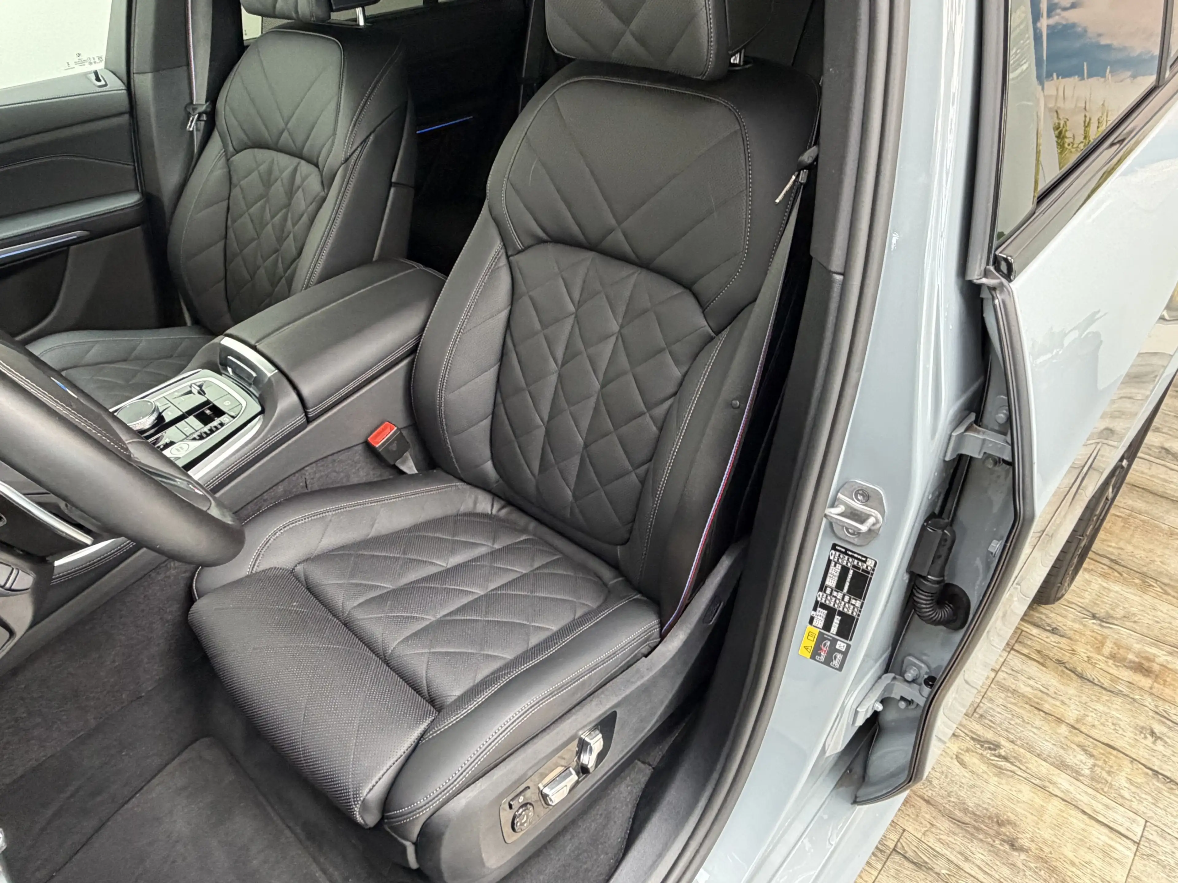 BMW X5 xDr50e M Sport Pro 22Zoll Pano Sitzlüft. AHK — photo 15