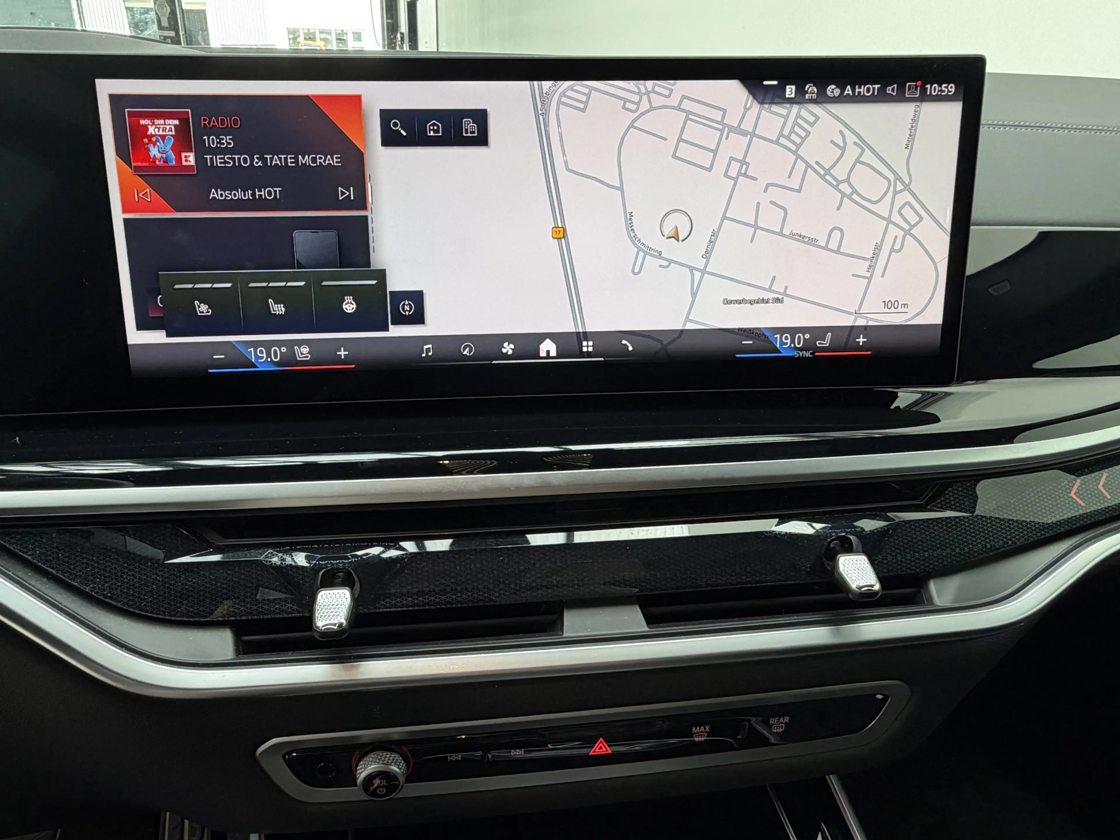 BMW X5 xDr50e M Sport Pro 22Zoll Pano Sitzlüft. AHK — photo 11