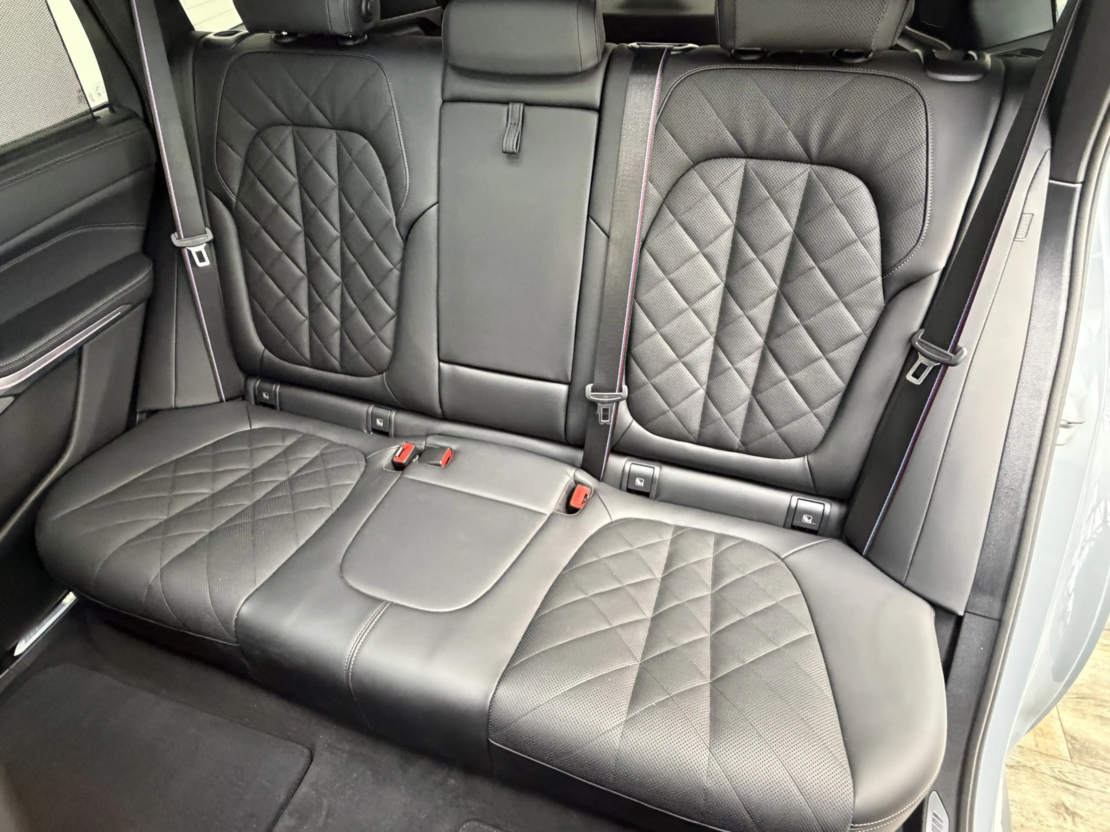 BMW X5 xDr50e M Sport Pro 22Zoll Pano Sitzlüft. AHK — photo 19