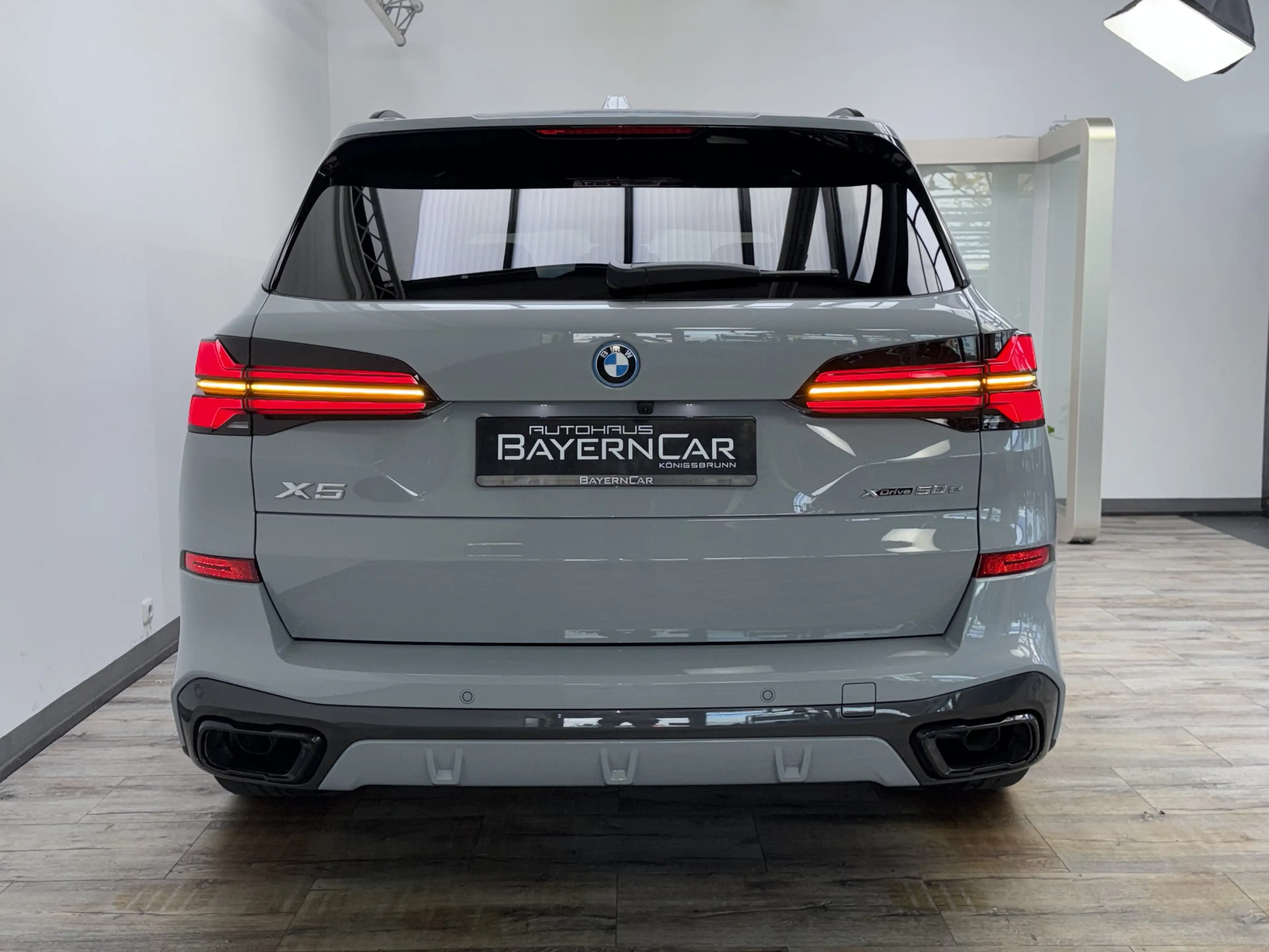 BMW X5 xDr50e M Sport Pro 22Zoll Pano Sitzlüft. AHK — photo 5