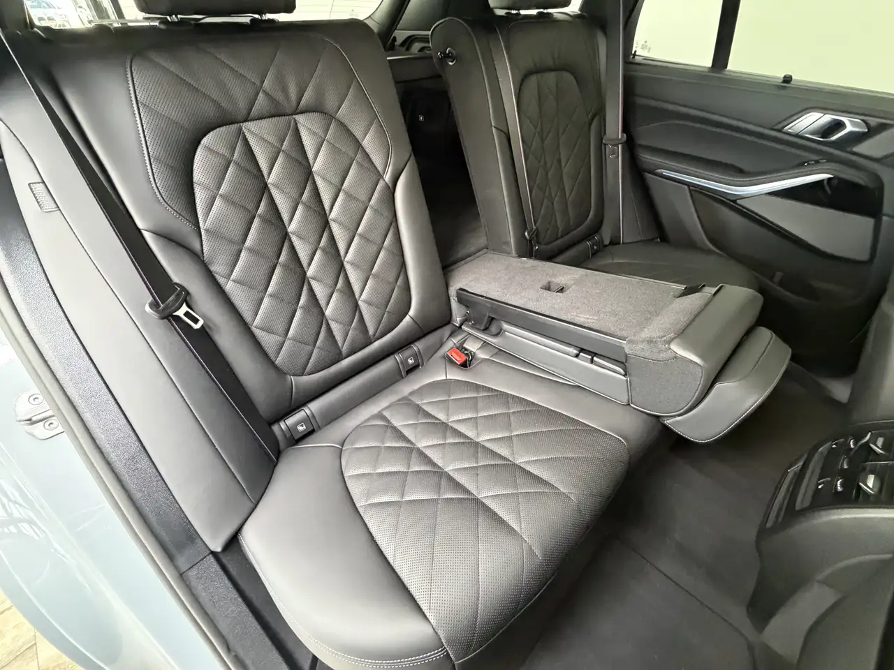 BMW X5 xDr50e M Sport Pro 22Zoll Pano Sitzlüft. AHK, миниатюра 27