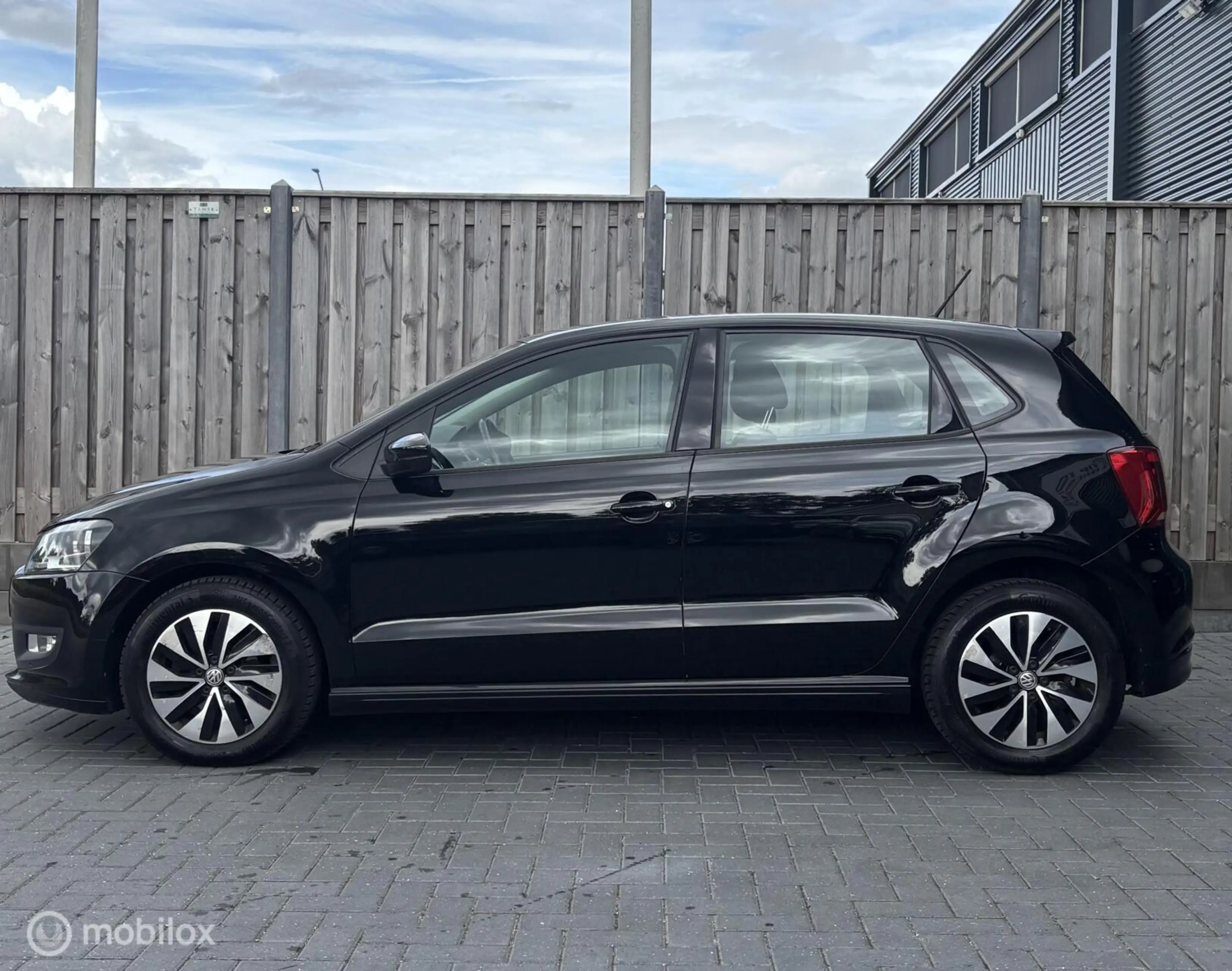 Volkswagen Polo 1.0 BlueMotion Edition/CRUISE/BLUETOOTH/NAP/ — photo 5