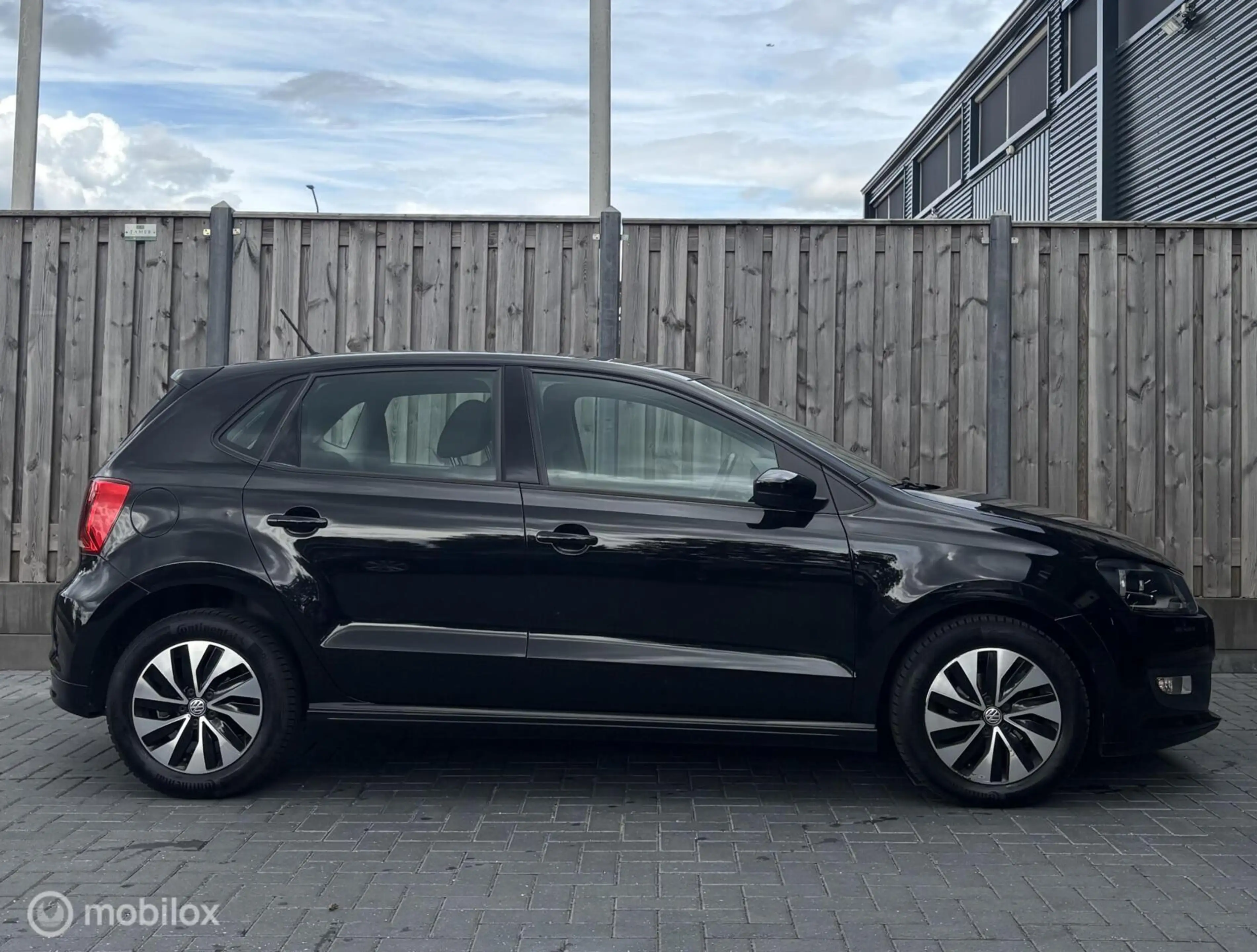 Volkswagen Polo 1.0 BlueMotion Edition/CRUISE/BLUETOOTH/NAP/ — photo 6