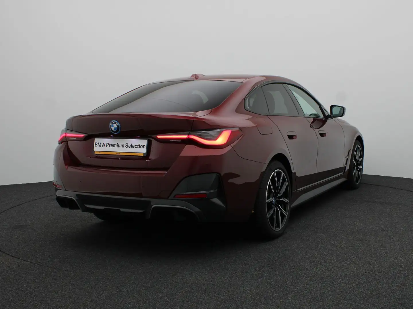 BMW i4 eDrive35 M Sportpakket | Stuurwielrand Verwarmd | Czerwony - 2