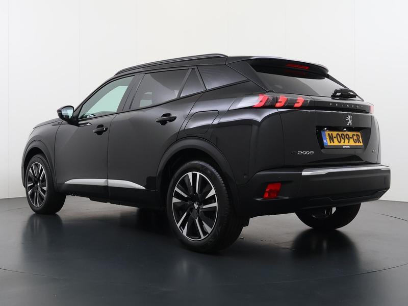 Peugeot e-2008 SUV GT Pack 50 kWh 136pk Automaat | Navigatie | Ca — photo 6