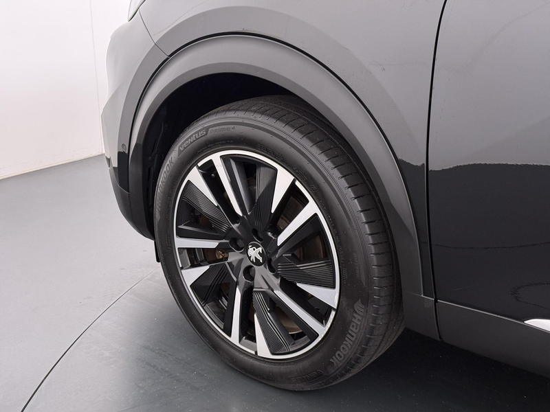 Peugeot e-2008 SUV GT Pack 50 kWh 136pk Automaat | Navigatie | Ca — photo 13
