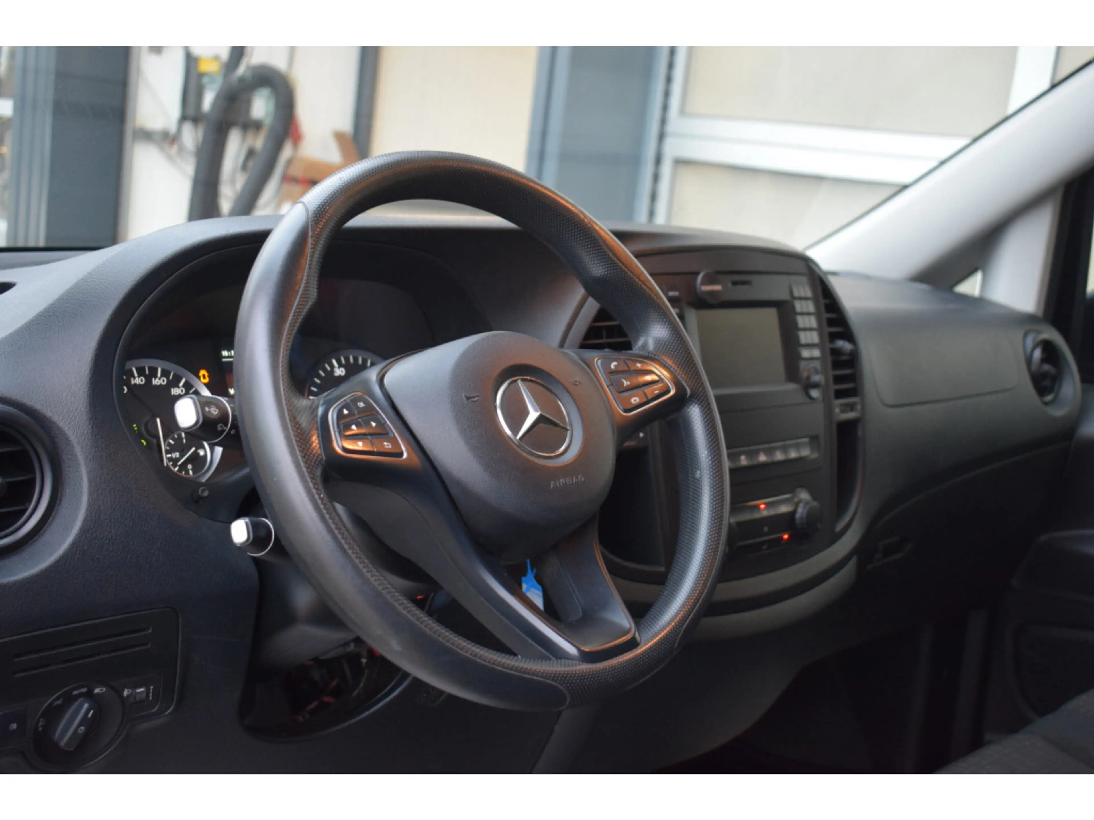 Mercedes-Benz Vito 116 CDI Lang EURO 6 | Camera | Trekhaak | PDC | Bu — photo 2