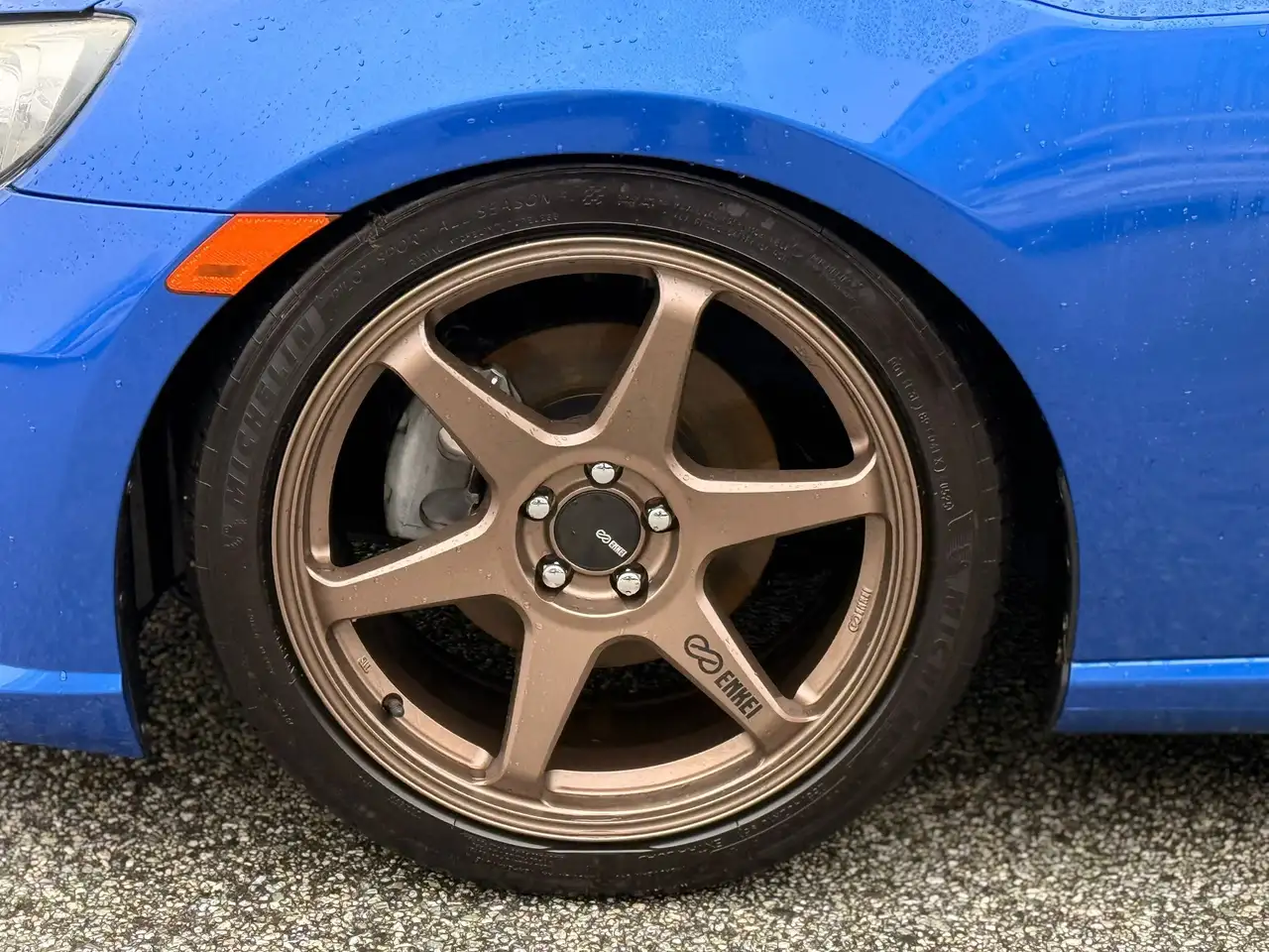 Subaru BRZ снимка Subaru BRZ