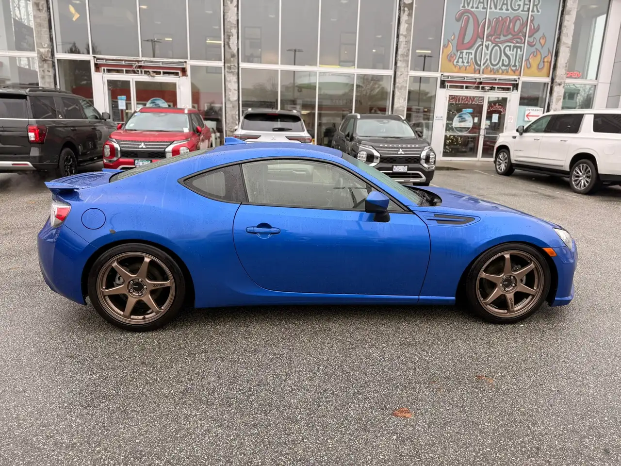 Subaru BRZ снимка Subaru BRZ