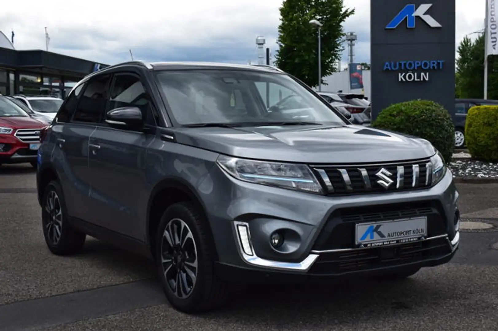 Suzuki Vitara 1.4 Hybrid 4x4 Comfort+*Pano*Navi* Grigio - 1
