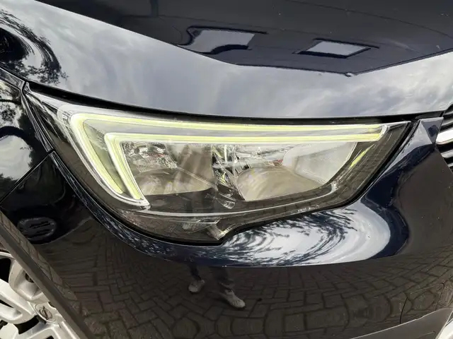 Opel Crossland view 8
