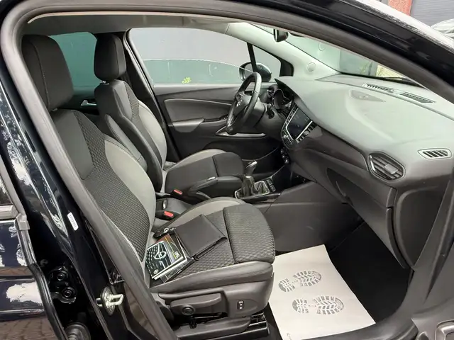 Opel Crossland view 13