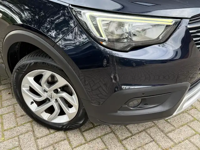Opel Crossland view 2