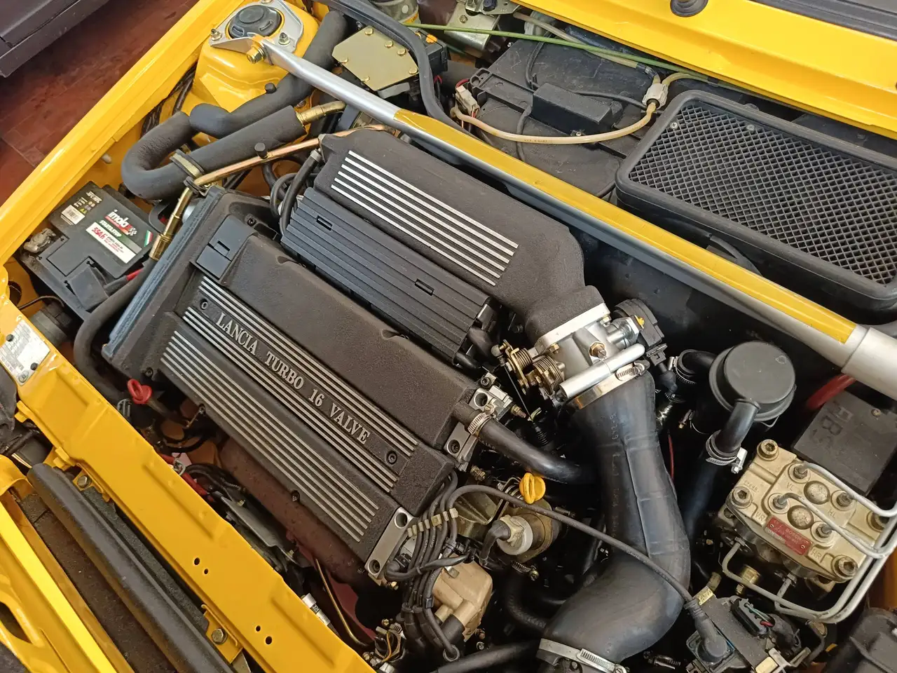 Lancia Delta 2.0 16v HF Integrale Evoluzione, foto 12