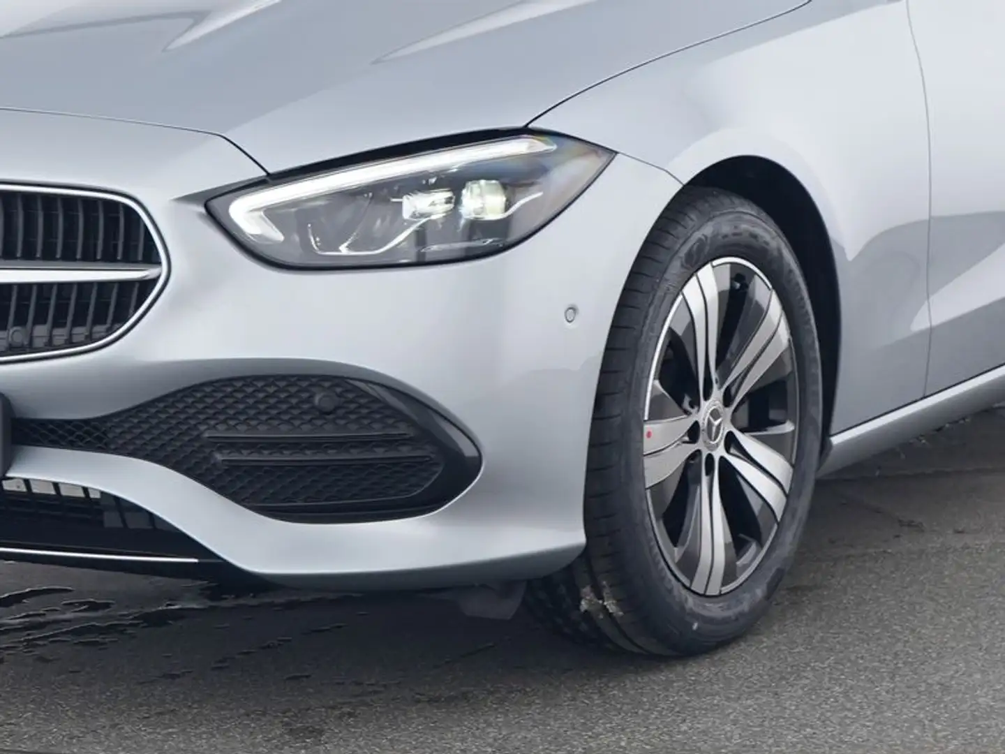 Mercedes-Benz C 180 Edition AVANTGARDE+DISTRONIC+Memory-P+MBUX Silber - 2