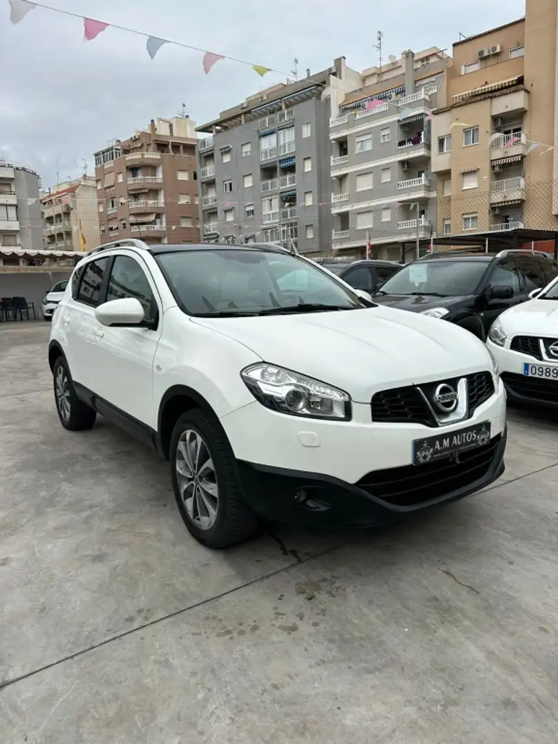 Nissan Qashqai Todoterreno Manual de 5 Puertas Weiß - 1