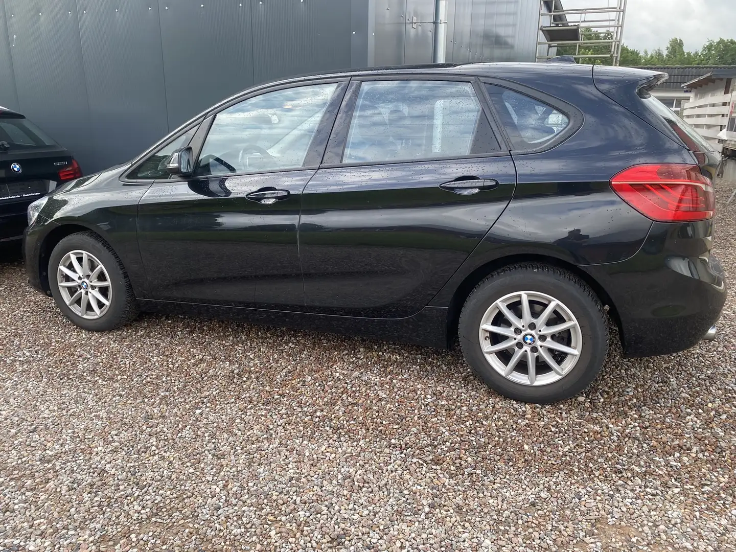 BMW 218 i Active Tourer Advantage Autom Navi+Ahk Nero - 1