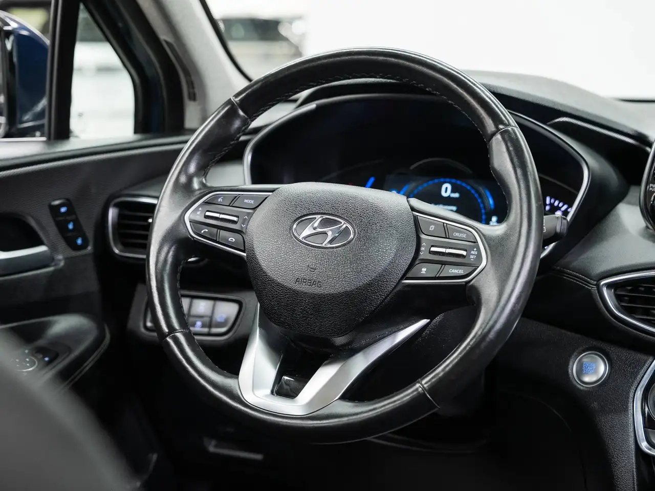 Hyundai SANTA FE снимка Hyundai SANTA FE