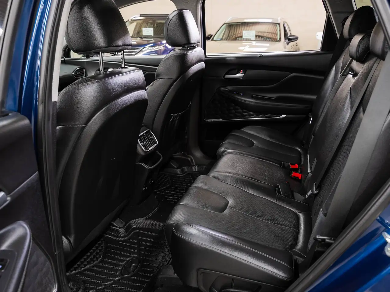 Hyundai SANTA FE снимка Hyundai SANTA FE