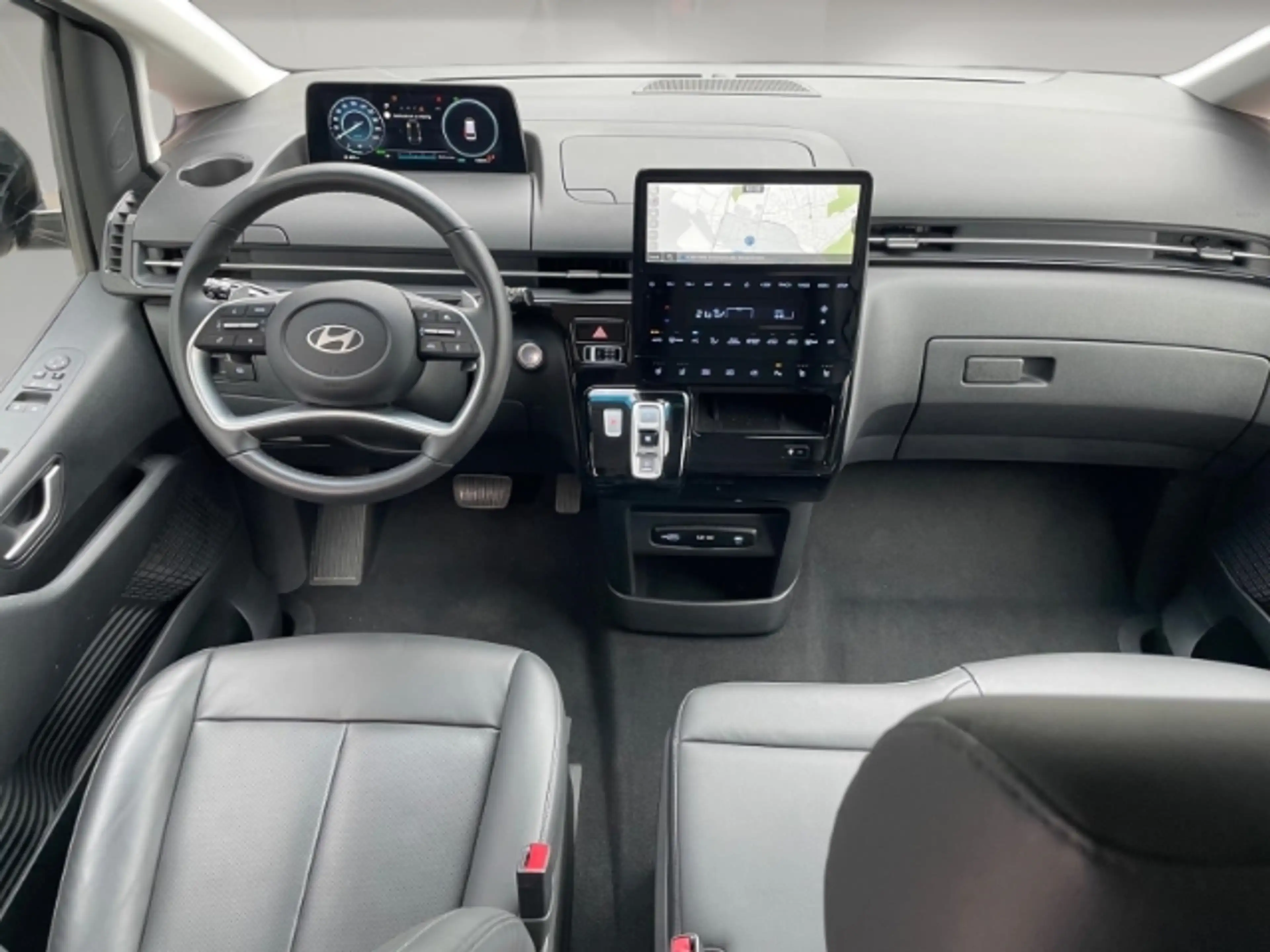 Hyundai STARIA Prime HEV 1,6 Automatik/9-Sitzer/Leder/Navi/ACC/PD — photo 11