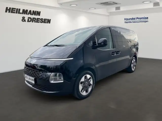 Hyundai STARIA Prime HEV 1,6 Automatik/9 Sitzer/Leder/Navi/ACC/PD