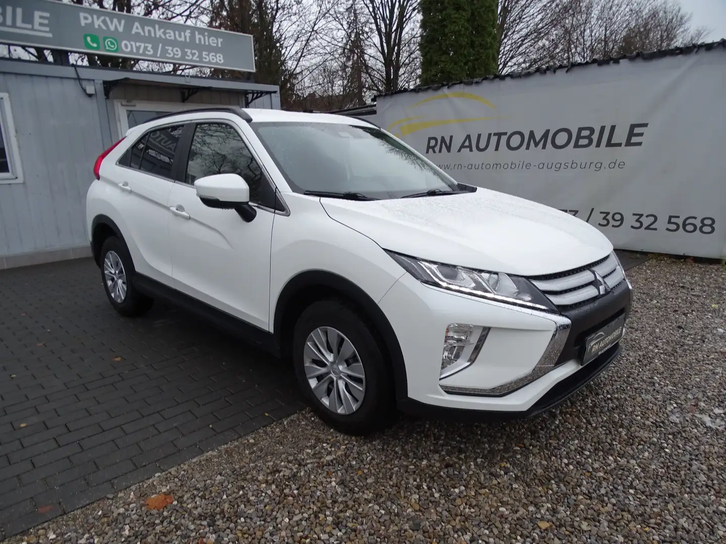 Mitsubishi Eclipse Cross 2WD  **SERVICE - NEU / TÜV - NEU / SCHECKHEFT** Blanc - 1