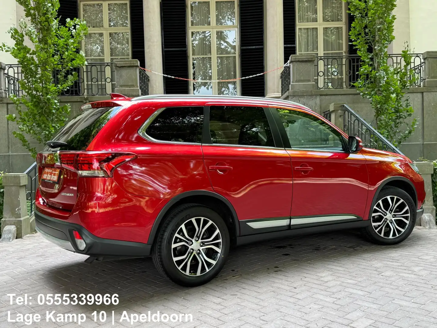 Mitsubishi Outlander 2.0 ClearTec Automaat Navi Camera Xenon CarPlay Cl Rood - 2