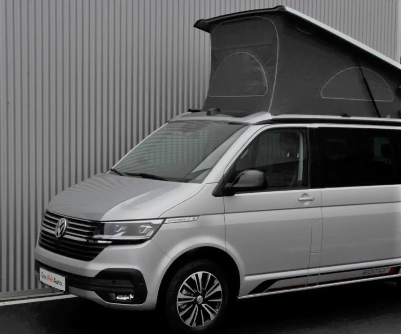 Volkswagen T6.1 California VW T6.1 California Beach Edition Camper TDI Silber - 2