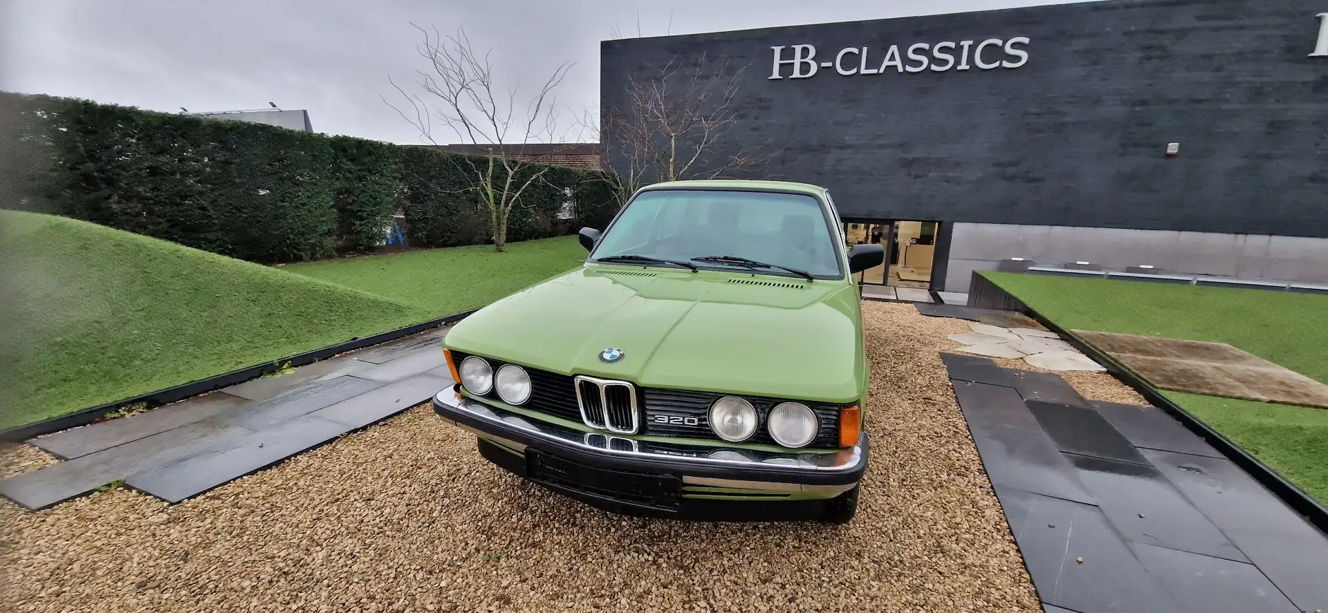 BMW 320 - 1