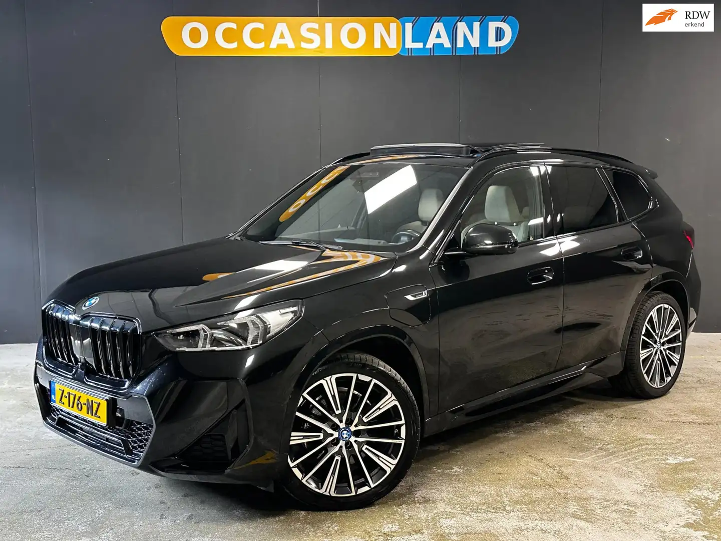 BMW X1 XDrive30e M-Sport|PANO|ACC|LED|CARPLAY|KEYLESS|360 Noir - 1