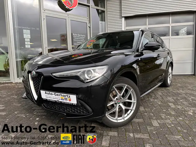 Alfa Romeo Stelvio Lusso Ti Q4 / Standheizung / Glasschiebedach