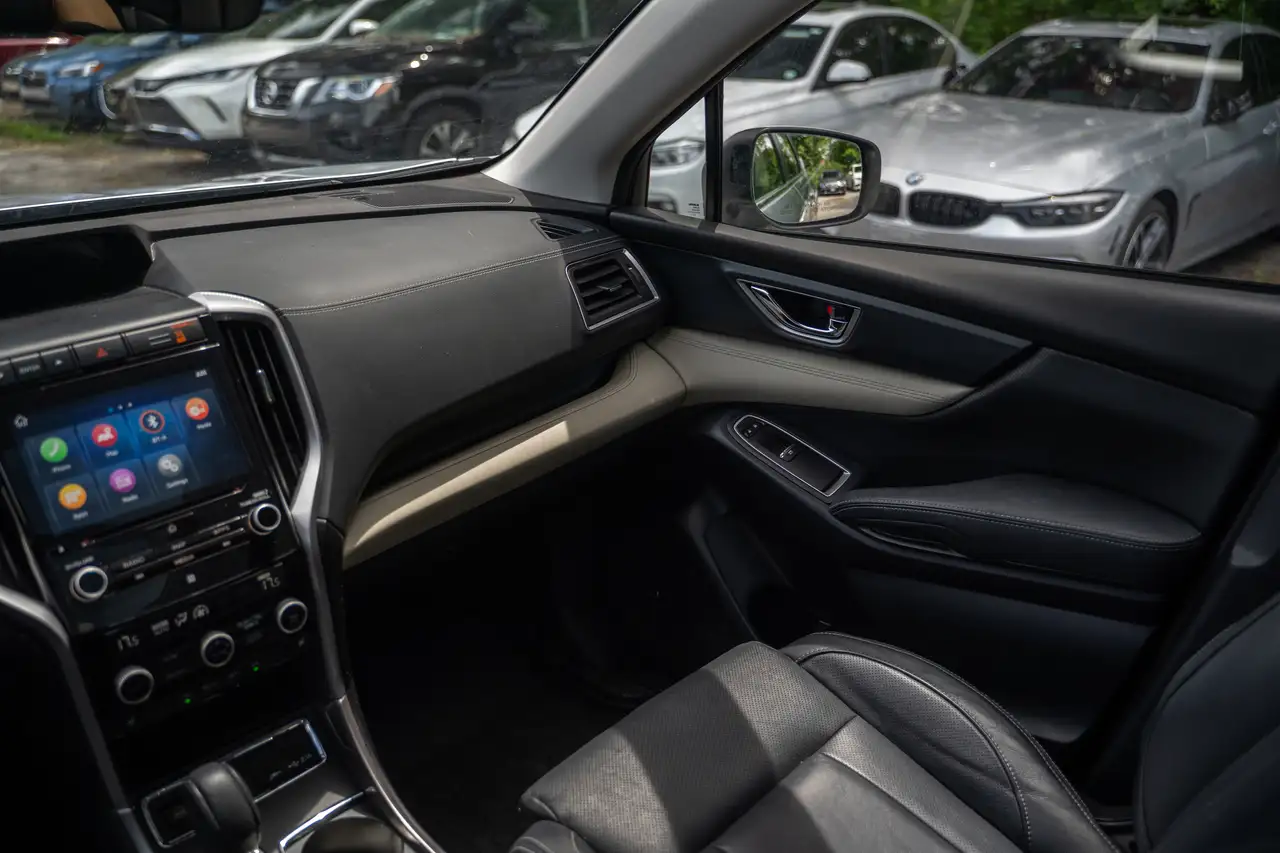 Subaru Ascent photo Subaru Ascent