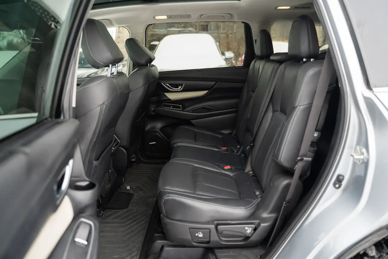 Subaru Ascent снимка Subaru Ascent