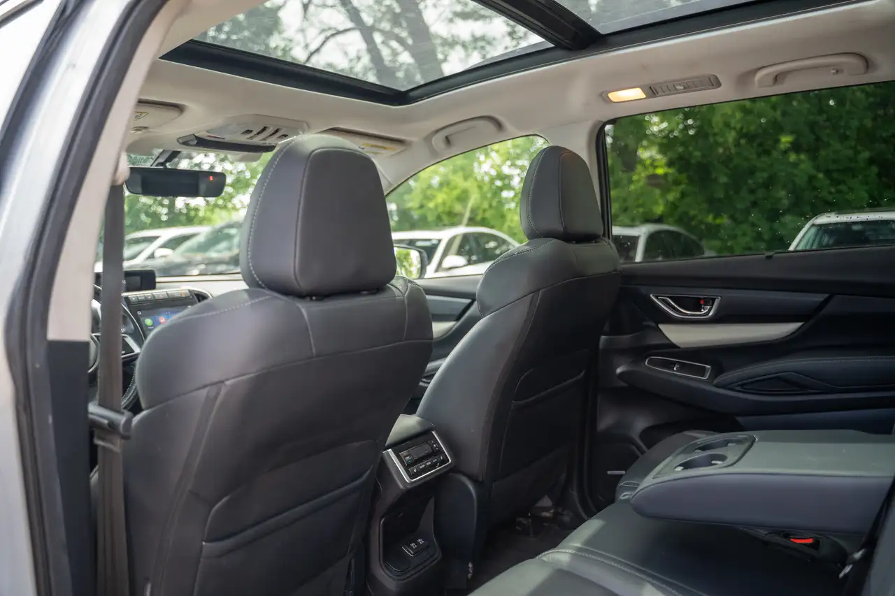 Subaru Ascent photo Subaru Ascent