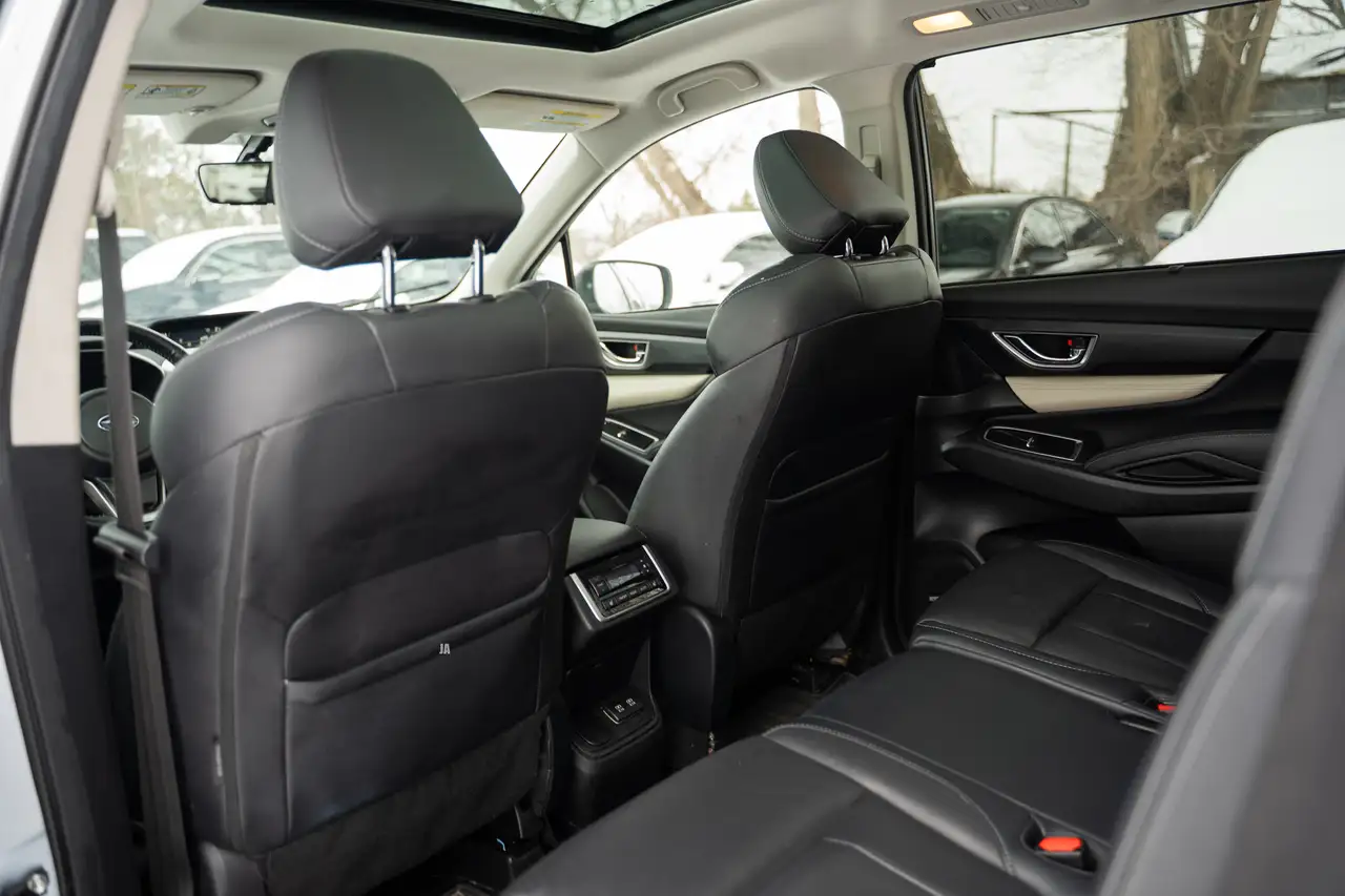Subaru Ascent снимка Subaru Ascent