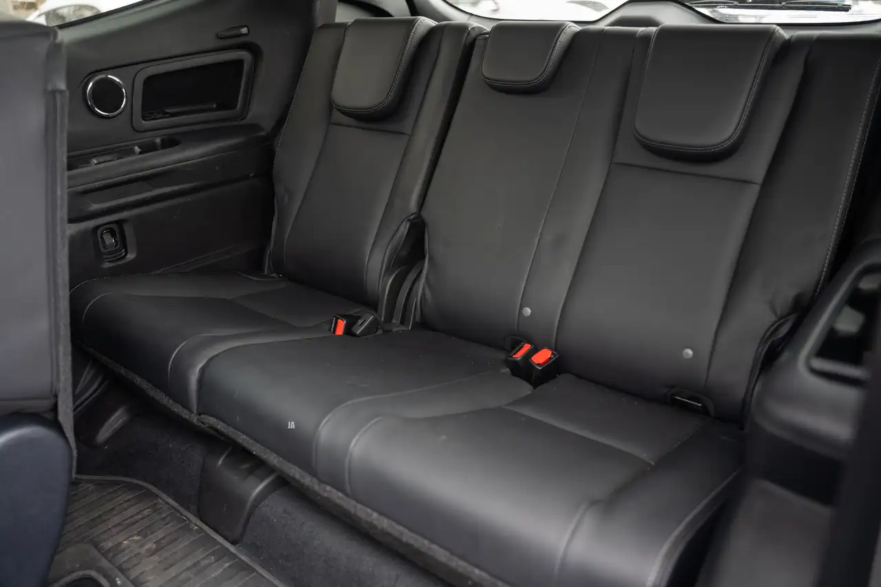 Subaru Ascent снимка Subaru Ascent