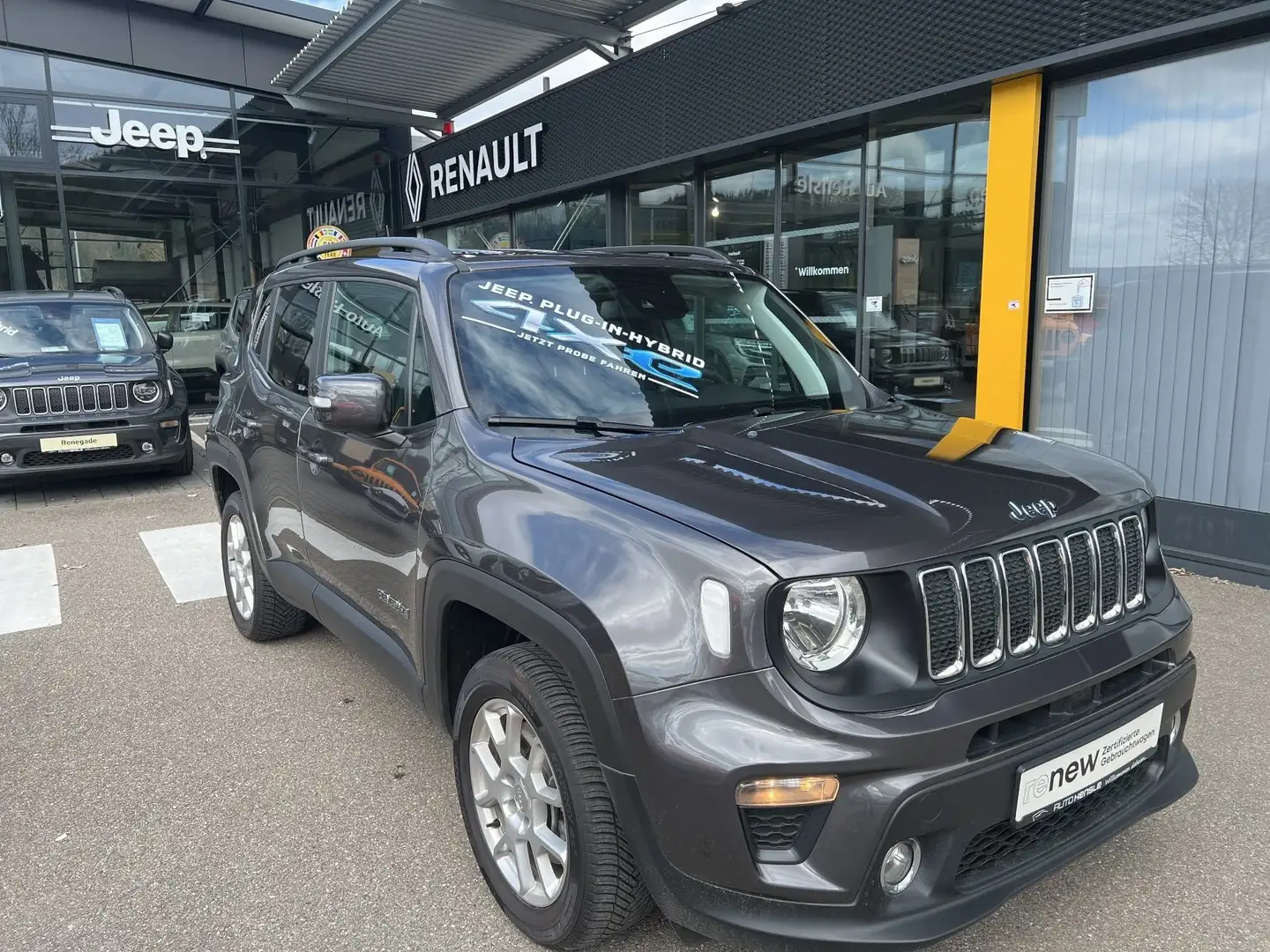 Jeep Renegade 1.3 Plug-In Hybrid 4Xe Longitude AHK Grau - 1