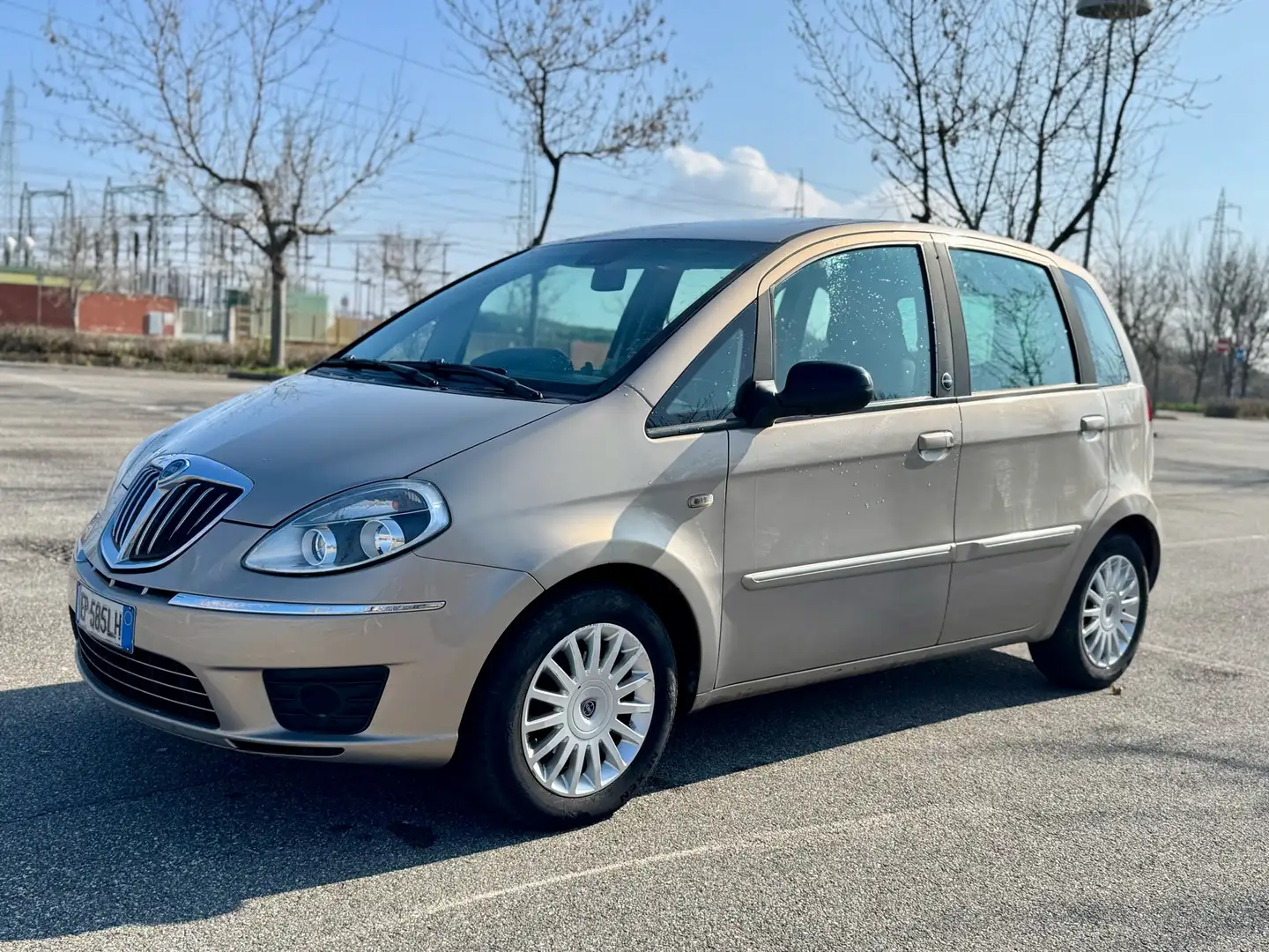 Lancia MUSA 1.4 8v Platinum ecochic Gpl - 1