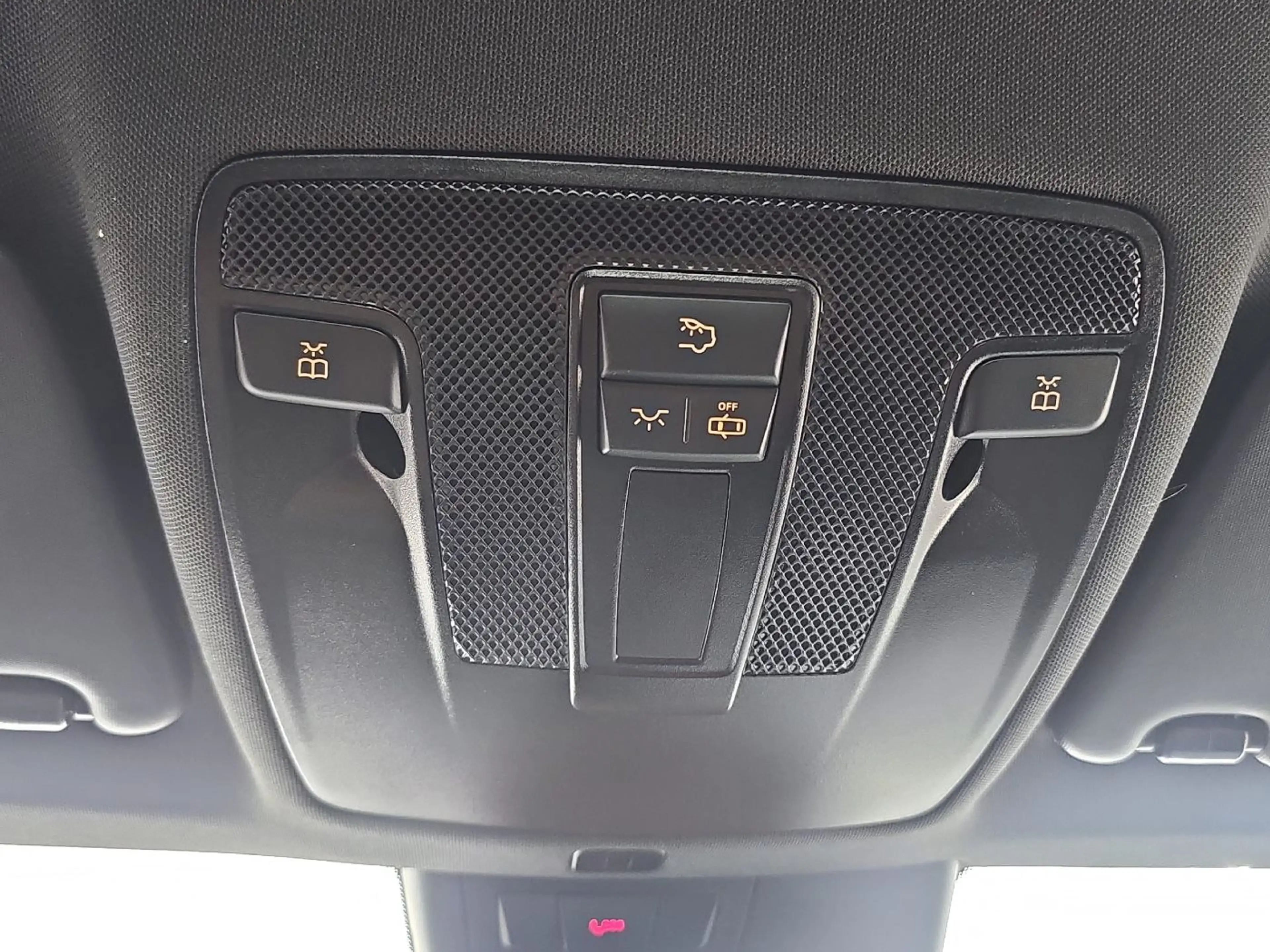 Mercedes-Benz GLA 180 AMG Line TOT-WINKEL*360°KAM*NAVI*KLIMAA.* — photo 15