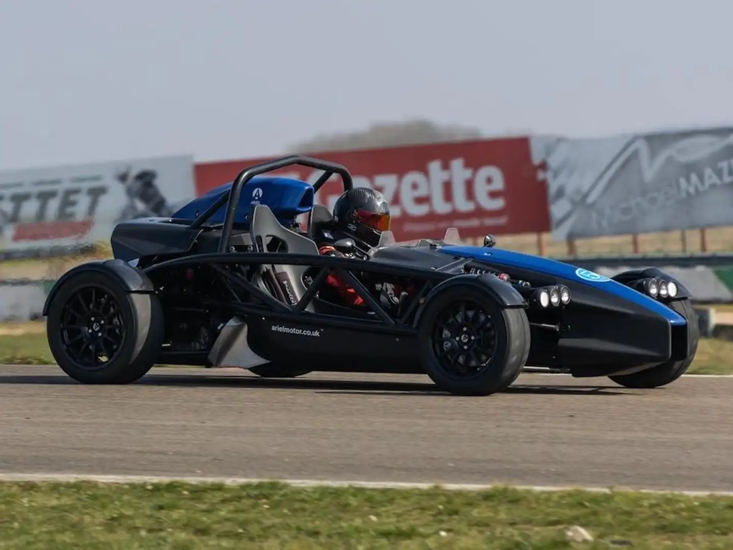 Ariel Motor Atom - 2