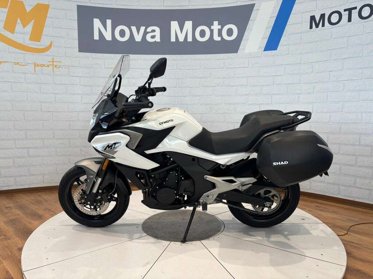 CFMOTO 700 MT Abs