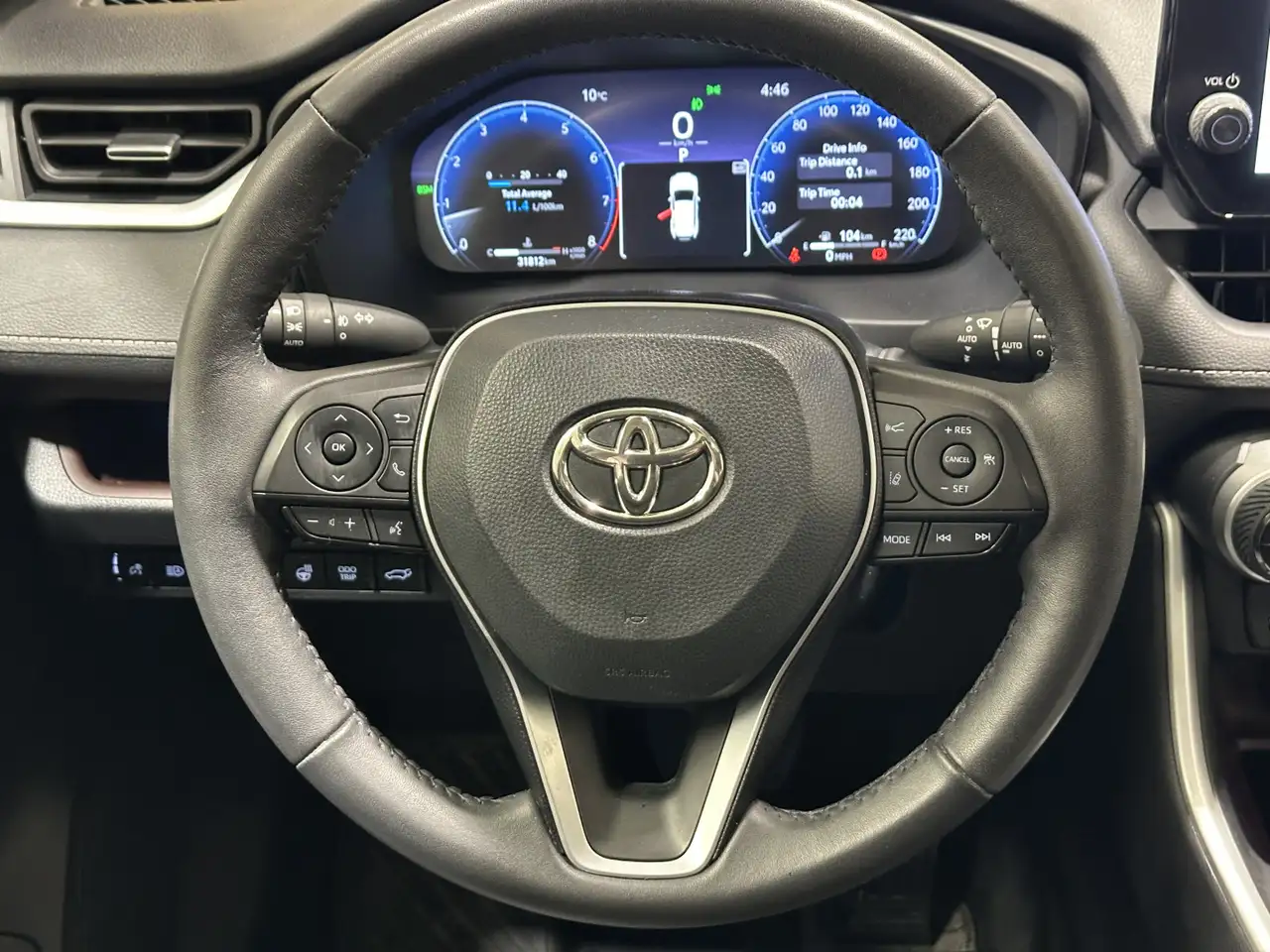 Toyota RAV 4 снимка Toyota RAV 4